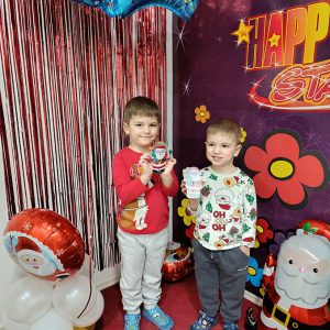 DEDA MRAZOV SVEČANI BAL HK7 (84)