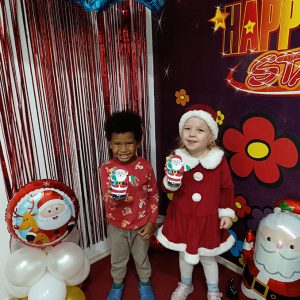 DEDA MRAZOV SVEČANI BAL HK7 (86)