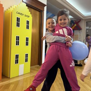 DEDA MRAZOV SVEČANI BAL HK9 (51)