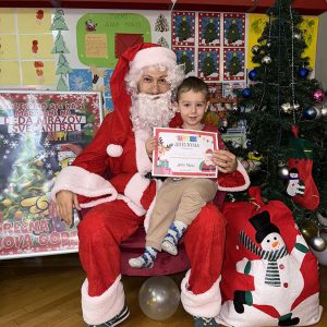 DEDA MRAZOV SVEČANI BAL HK9 (9)