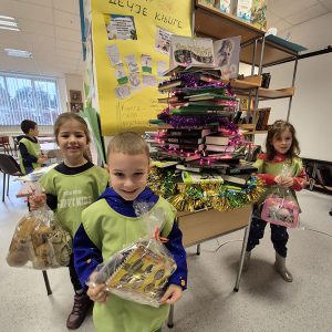 NOVOGODIŠNJI BAZAR (12)