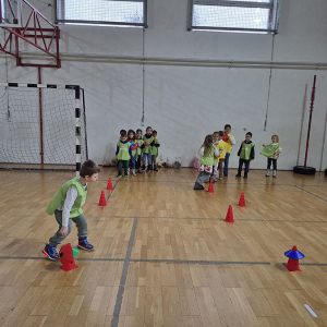 NOVOGODIŠNJI BAZAR (13)