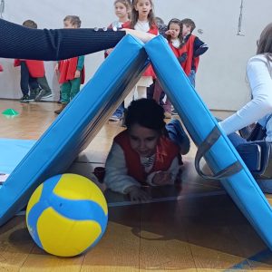 NOVOGODIŠNJI BAZAR (155)