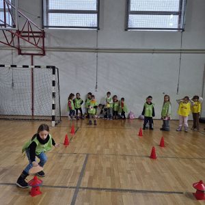 NOVOGODIŠNJI BAZAR (16)