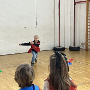 NOVOGODIŠNJI BAZAR (194)