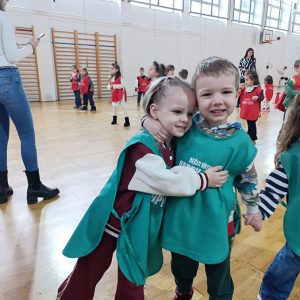 NOVOGODIŠNJI BAZAR (37)