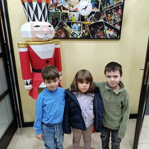 PAN TEATAR SNEŽNA KRALJICA HK6 (28)