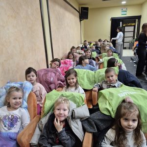 PAN TEATAR SNEŽNA KRALJICA HK9 (6)