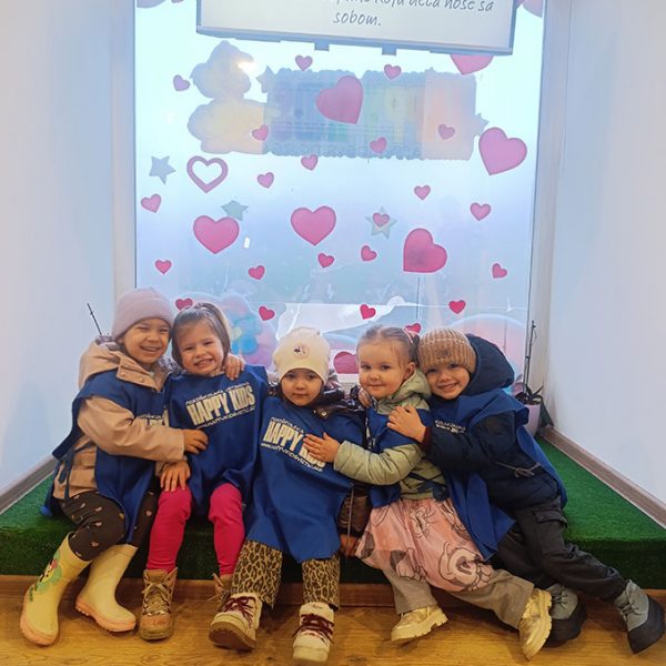 BIOSKOP GOAT HK4 (1)