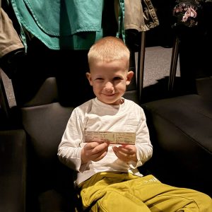 BIOSKOP GOAT HK5 (28)