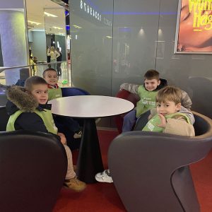 BIOSKOP GOAT HK9 (22)