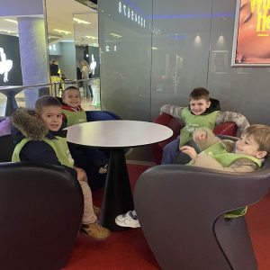 BIOSKOP GOAT HK9 (24)