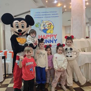 DIZNIJEV MAGIČNI PARTY (17)