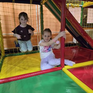 IGRE PRIJATELJSTVA I LJUBAVI (28)