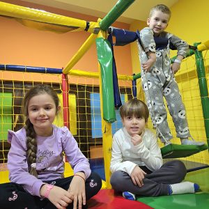 IGRE PRIJATELJSTVA I LJUBAVI (9)