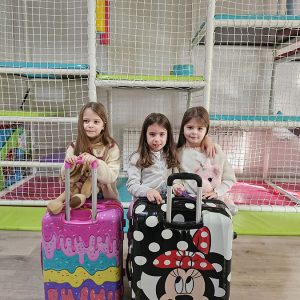 PUTUJEMO U KRALJEVSTVO NAJBOLJIH DRUGARA (13)