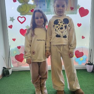 PUTUJEMO U KRALJEVSTVO NAJBOLJIH DRUGARA (36)