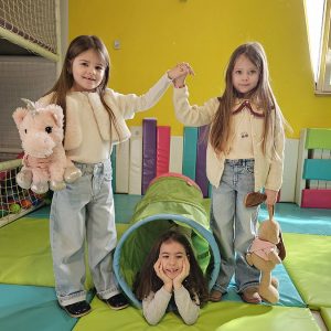 PUTUJEMO U KRALJEVSTVO NAJBOLJIH DRUGARA (45)