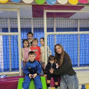 PUTUJEMO U KRALJEVSTVO NAJBOLJIH DRUGARA (51)