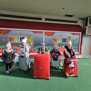 PUTUJEMO U KRALJEVSTVO NAJBOLJIH DRUGARA (64)