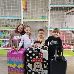 PUTUJEMO U KRALJEVSTVO NAJBOLJIH DRUGARA (8)