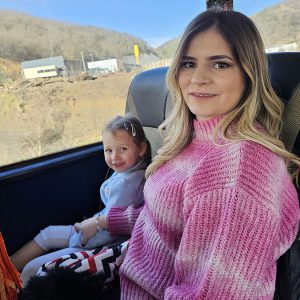 PUTUJEMO U KRALJEVSTVO NAJBOLJIH DRUGARA (84)