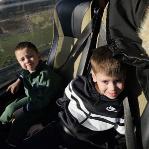 PUTUJEMO U KRALJEVSTVO NAJBOLJIH DRUGARA (88)