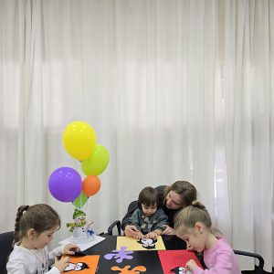 REMEK-DELO HAPPY UMETNIKA (12)