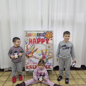 REMEK-DELO HAPPY UMETNIKA (25)