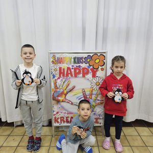 REMEK-DELO HAPPY UMETNIKA (32)