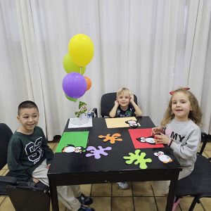 REMEK-DELO HAPPY UMETNIKA (33)