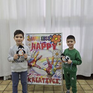 REMEK-DELO HAPPY UMETNIKA (5)