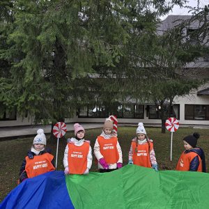 ŠARENI KRUG PRIJATELJSTVA (3)