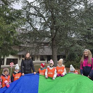 ŠARENI KRUG PRIJATELJSTVA (5)