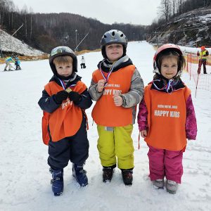 TRAGOVI U SNEGU, USPOMENE U SRCU (40)