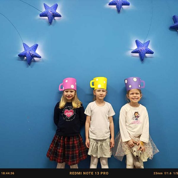 ZIMSKA BAJKA POD ZVEZDAMA HK4 (1)