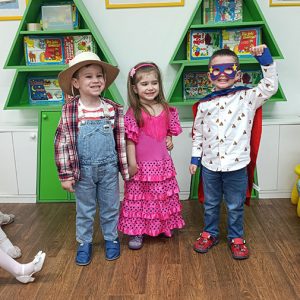 VELIKI CVETNI KARNEVALSKI MASKENBAL HK4 (30)