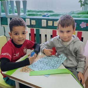 VELIKI CVETNI KARNEVALSKI MASKENBAL HK4 (47)