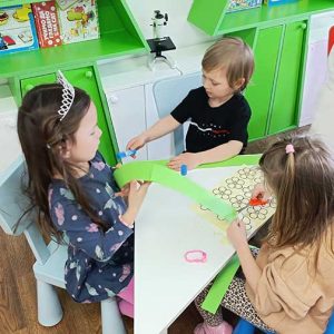 VELIKI CVETNI KARNEVALSKI MASKENBAL HK4 (49)