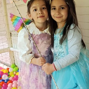 VELIKI CVETNI KARNEVALSKI MASKENBAL HK7 (19)