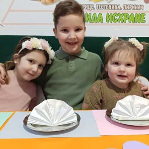 VELIKI CVETNI KARNEVALSKI MASKENBAL HK7 (29)