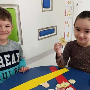 VELIKI CVETNI KARNEVALSKI MASKENBAL HK7 (38)