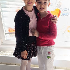 VELIKI CVETNI KARNEVALSKI MASKENBAL HK7 (46)