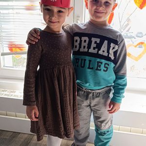 VELIKI CVETNI KARNEVALSKI MASKENBAL HK7 (47)