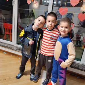 VELIKI CVETNI KARNEVALSKI MASKENBAL HK9 (12)