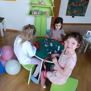 VELIKI CVETNI KARNEVALSKI MASKENBAL HK9 (19)