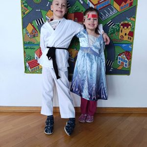 VELIKI CVETNI KARNEVALSKI MASKENBAL HK9 (30)