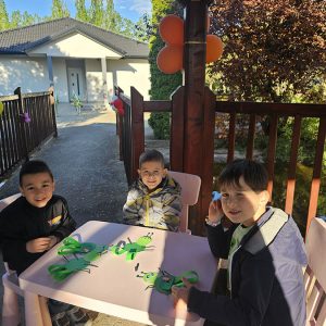 DEČIJI KREATIVNI SVET (4)