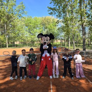 IGRAJ SRCEM POBEDI OSMEHOM (19)