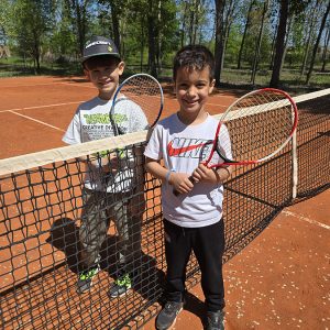 IGRAJ SRCEM POBEDI OSMEHOM (30)